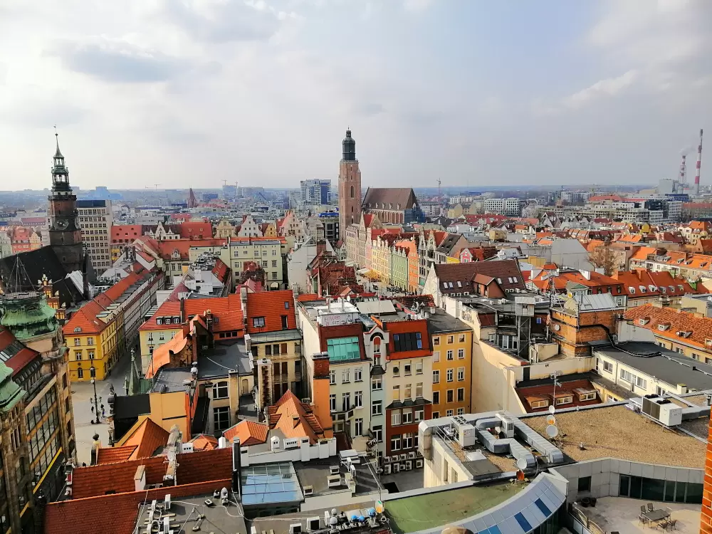 Nowoczesne przestrzenie eventowe we Wrocławiu – miejsca z klimatem i zapleczem technicznym